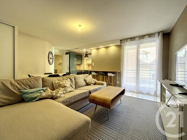 Appartement F3 à louer - 3 pièces - 64.0 m2 - BELFORT - 90 - FRANCHE-COMTE - Century 21 Agence Du Théâtre