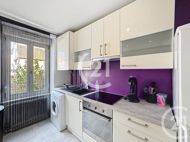 Appartement T2 à vendre - 2 pièces - 40.2 m2 - BELFORT - 90 - FRANCHE-COMTE - Century 21 Agence Du Théâtre