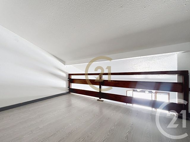 Appartement F2 à louer - 2 pièces - 48.0 m2 - HERICOURT - 70 - FRANCHE-COMTE - Century 21 Agence Du Théâtre