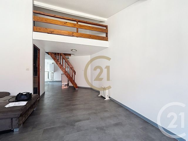 Appartement F2 à louer - 2 pièces - 48.0 m2 - HERICOURT - 70 - FRANCHE-COMTE - Century 21 Agence Du Théâtre