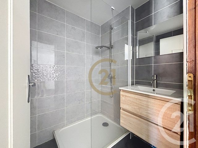Appartement F2 à louer - 2 pièces - 48.0 m2 - HERICOURT - 70 - FRANCHE-COMTE - Century 21 Agence Du Théâtre