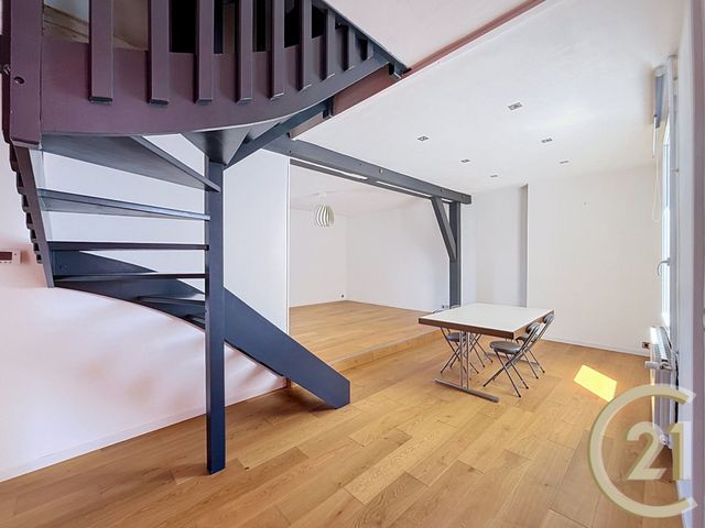 Appartement F6 à louer - 6 pièces - 137.77 m2 - BELFORT - 90 - FRANCHE-COMTE - Century 21 Agence Du Théâtre