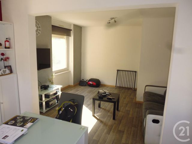 Appartement F4 à louer - 4 pièces - 75.0 m2 - ANDELNANS - 90 - FRANCHE-COMTE - Century 21 Agence Du Théâtre