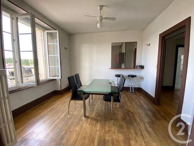 Appartement F3 à louer - 3 pièces - 67.0 m2 - MONTBELIARD - 25 - FRANCHE-COMTE - Century 21 Agence Du Théâtre