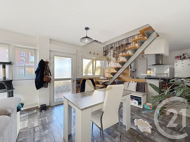 Appartement F3 à louer - 3 pièces - 50.86 m2 - BELFORT - 90 - FRANCHE-COMTE - Century 21 Agence Du Théâtre