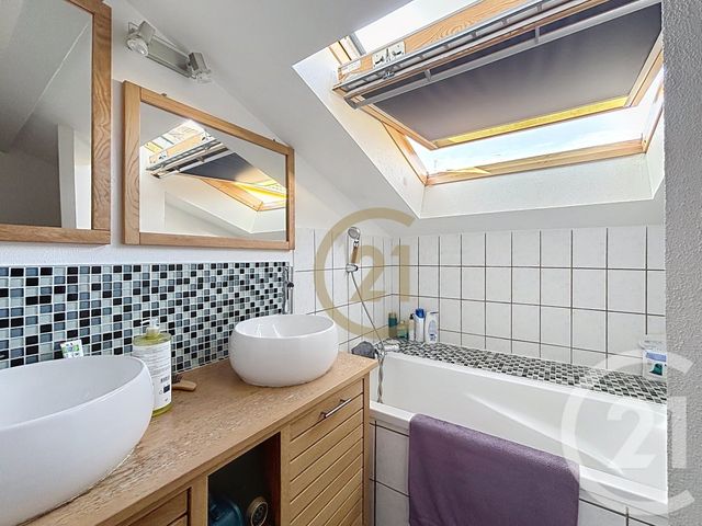 Appartement F3 à louer - 3 pièces - 50.86 m2 - BELFORT - 90 - FRANCHE-COMTE - Century 21 Agence Du Théâtre
