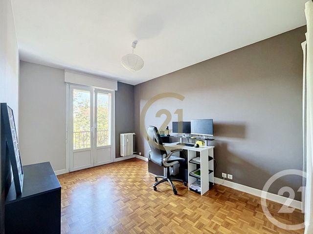 Appartement F4 à vendre - 4 pièces - 90.86 m2 - BELFORT - 90 - FRANCHE-COMTE - Century 21 Agence Du Théâtre