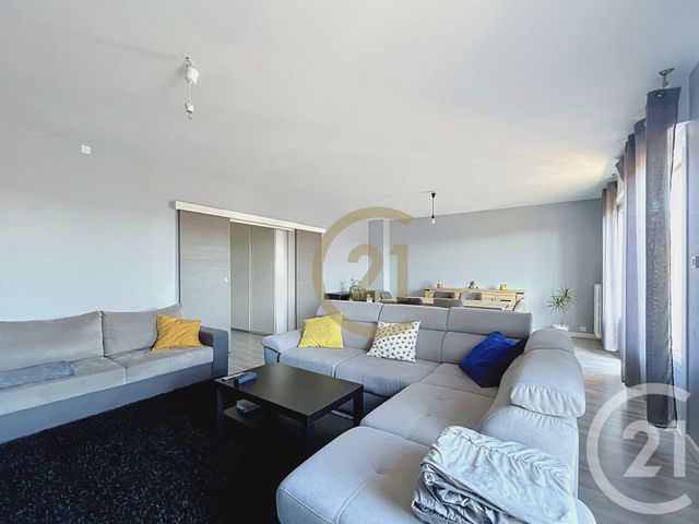 Appartement F4 à vendre - 4 pièces - 90.86 m2 - BELFORT - 90 - FRANCHE-COMTE - Century 21 Agence Du Théâtre