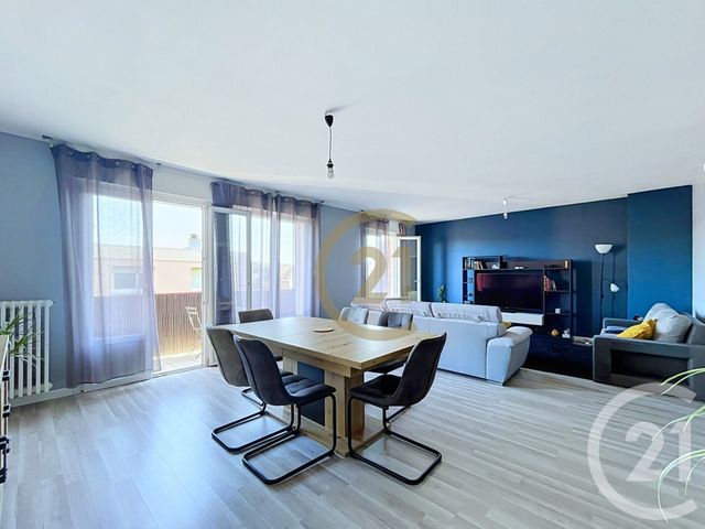 Appartement F4 à vendre - 4 pièces - 90.86 m2 - BELFORT - 90 - FRANCHE-COMTE - Century 21 Agence Du Théâtre