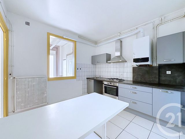 Appartement F3 à vendre - 3 pièces - 68.86 m2 - BELFORT - 90 - FRANCHE-COMTE - Century 21 Agence Du Théâtre