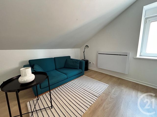 Appartement Studio à louer - 2 pièces - 20.0 m2 - BELFORT - 90 - FRANCHE-COMTE - Century 21 Agence Du Théâtre