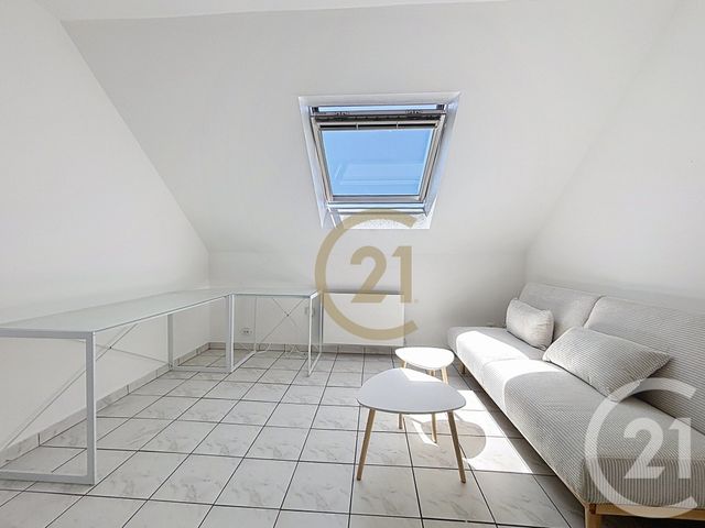 Appartement Studio à louer - 1 pièce - 25.0 m2 - DANJOUTIN - 90 - FRANCHE-COMTE - Century 21 Agence Du Théâtre