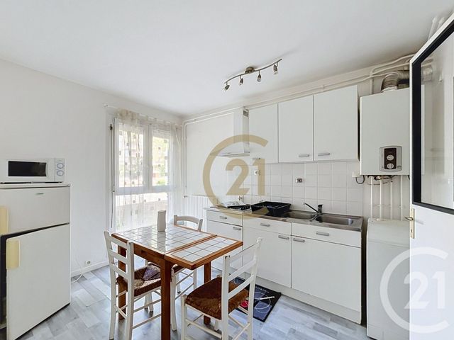 Appartement F2 à vendre - 2 pièces - 35.33 m2 - BELFORT - 90 - FRANCHE-COMTE - Century 21 Agence Du Théâtre
