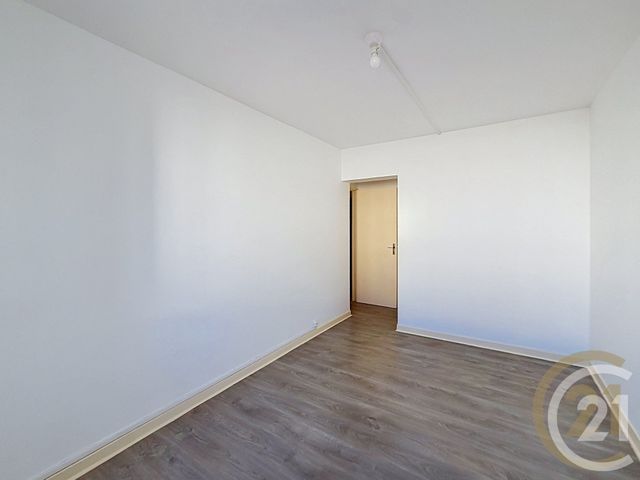 Appartement à louer - 4 pièces - 62.73 m2 - BELFORT - 90 - FRANCHE-COMTE - Century 21 Agence Du Théâtre