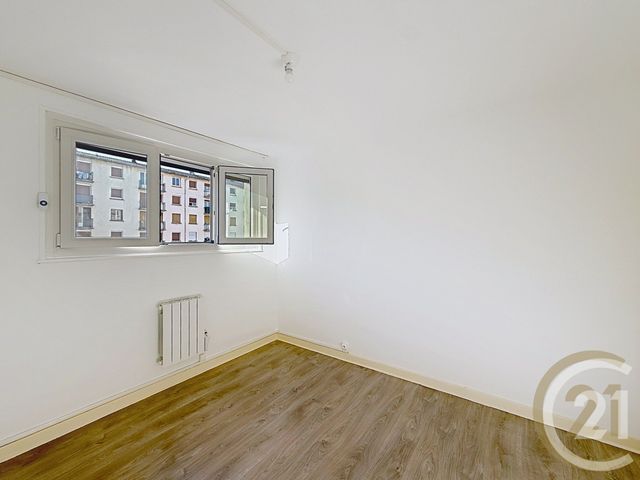 Appartement à louer - 4 pièces - 62.73 m2 - BELFORT - 90 - FRANCHE-COMTE - Century 21 Agence Du Théâtre