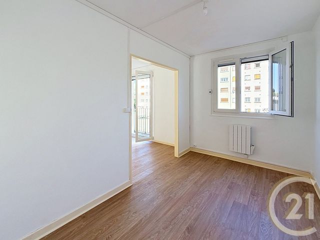 Appartement à louer - 4 pièces - 62.73 m2 - BELFORT - 90 - FRANCHE-COMTE - Century 21 Agence Du Théâtre