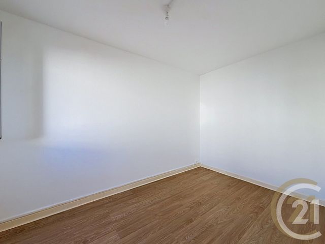 Appartement à louer - 4 pièces - 62.73 m2 - BELFORT - 90 - FRANCHE-COMTE - Century 21 Agence Du Théâtre