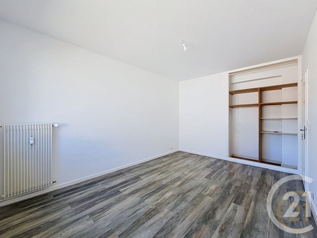 Appartement F3 à louer - 3 pièces - 71.07 m2 - BELFORT - 90 - FRANCHE-COMTE - Century 21 Agence Du Théâtre
