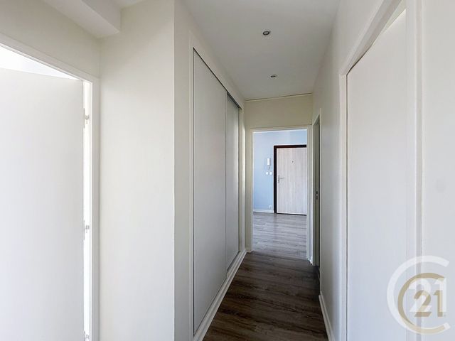 Appartement F3 à louer - 3 pièces - 71.07 m2 - BELFORT - 90 - FRANCHE-COMTE - Century 21 Agence Du Théâtre