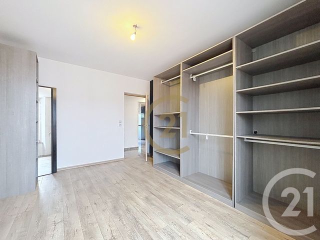Appartement F3 à louer - 3 pièces - 75.0 m2 - BELFORT - 90 - FRANCHE-COMTE - Century 21 Agence Du Théâtre
