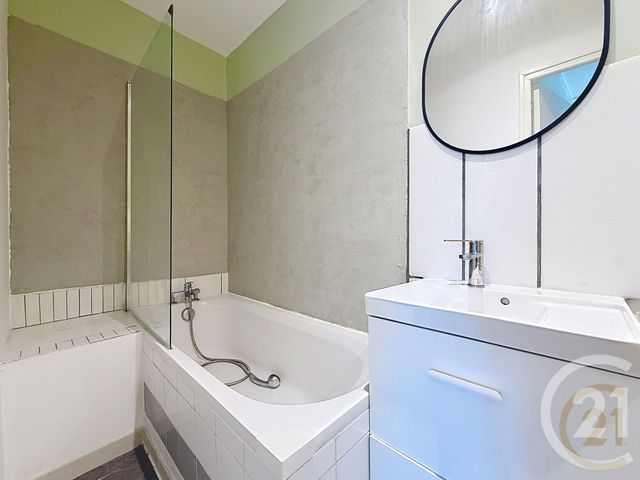 Appartement F2 à louer - 2 pièces - 27.0 m2 - BELFORT - 90 - FRANCHE-COMTE - Century 21 Agence Du Théâtre