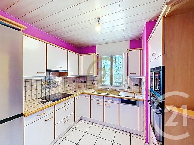 Appartement F3 bis à vendre - 4 pièces - 76.33 m2 - BELFORT - 90 - FRANCHE-COMTE - Century 21 Agence Du Théâtre