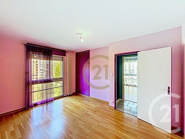 Appartement F3 bis à vendre - 4 pièces - 76.33 m2 - BELFORT - 90 - FRANCHE-COMTE - Century 21 Agence Du Théâtre