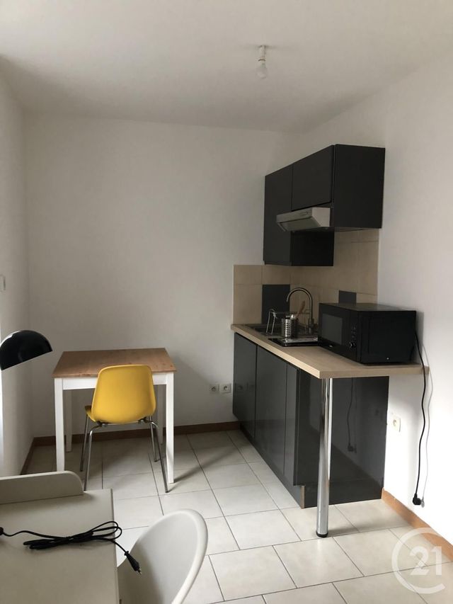 Appartement Studio à louer - 1 pièce - 19.0 m2 - BELFORT - 90 - FRANCHE-COMTE - Century 21 Agence Du Théâtre