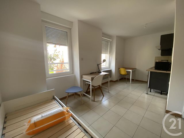 Appartement Studio à louer - 1 pièce - 19.0 m2 - BELFORT - 90 - FRANCHE-COMTE - Century 21 Agence Du Théâtre
