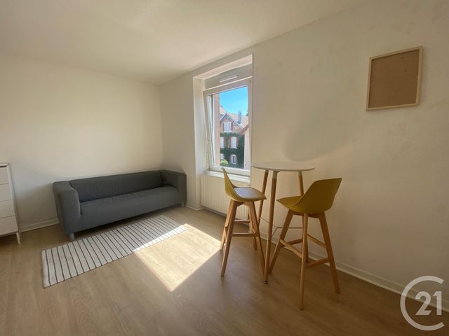 Appartement F2 à louer - 2 pièces - 30.0 m2 - BELFORT - 90 - FRANCHE-COMTE - Century 21 Agence Du Théâtre