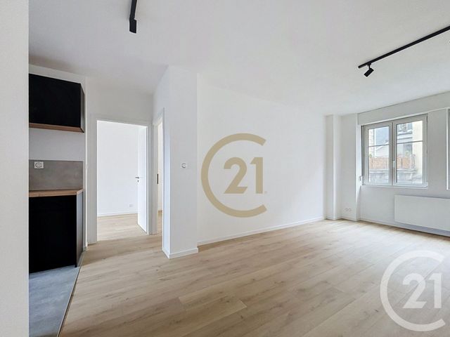 Appartement F4 à louer - 4 pièces - 71.4 m2 - BELFORT - 90 - FRANCHE-COMTE - Century 21 Agence Du Théâtre