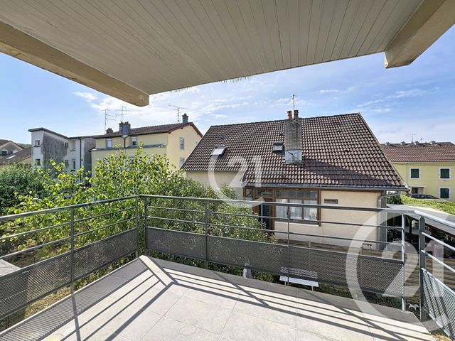 Appartement T4 à vendre - 4 pièces - 72.08 m2 - VALDOIE - 90 - FRANCHE-COMTE - Century 21 Agence Du Théâtre