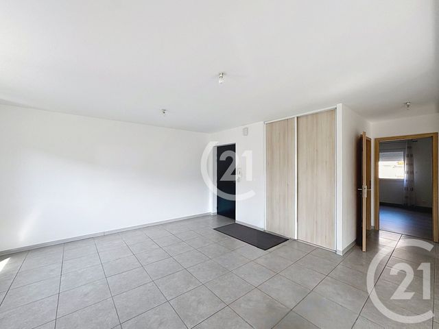Appartement T4 à vendre - 4 pièces - 72.08 m2 - VALDOIE - 90 - FRANCHE-COMTE - Century 21 Agence Du Théâtre