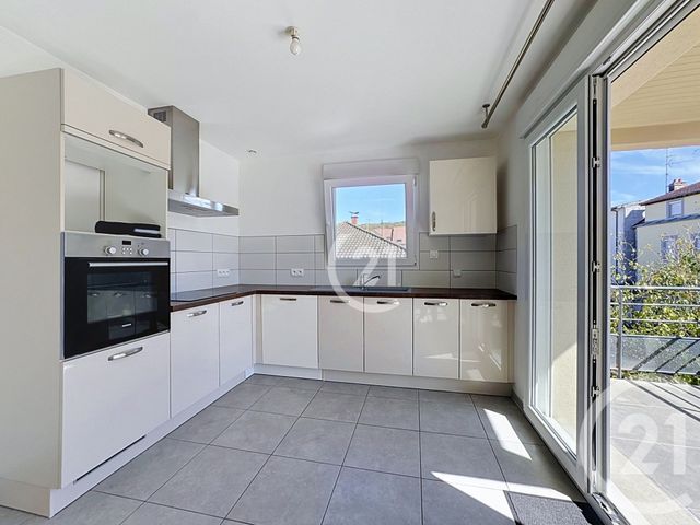 Appartement T4 à vendre - 4 pièces - 72.08 m2 - VALDOIE - 90 - FRANCHE-COMTE - Century 21 Agence Du Théâtre