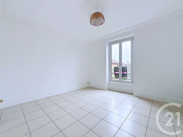 Appartement F3 à vendre - 3 pièces - 68.86 m2 - BELFORT - 90 - FRANCHE-COMTE - Century 21 Agence Du Théâtre
