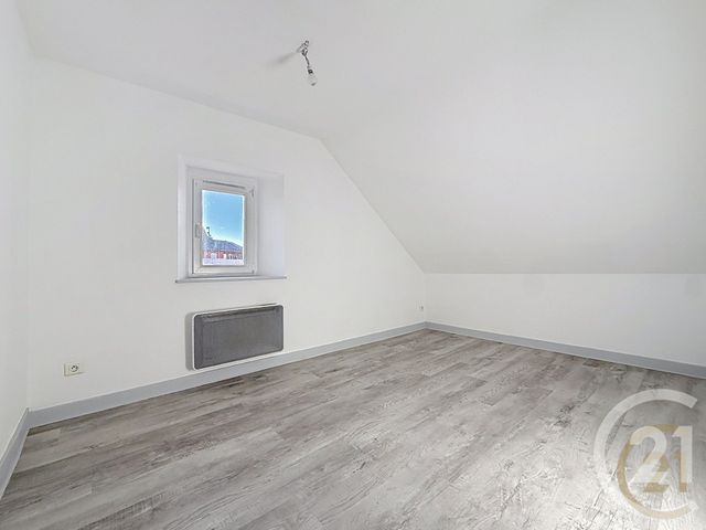 Appartement à louer - 4 pièces - 72.0 m2 - BELFORT - 90 - FRANCHE-COMTE - Century 21 Agence Du Théâtre