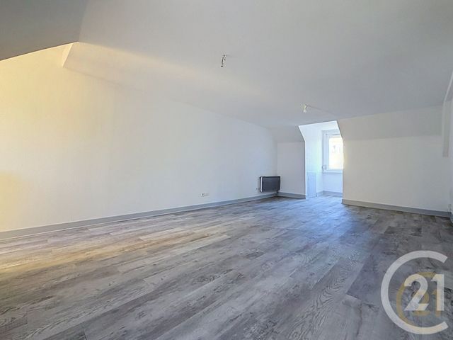 Appartement à louer - 4 pièces - 72.0 m2 - BELFORT - 90 - FRANCHE-COMTE - Century 21 Agence Du Théâtre