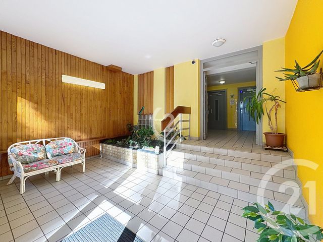 Appartement T4 à vendre - 4 pièces - 86.35 m2 - BELFORT - 90 - FRANCHE-COMTE - Century 21 Agence Du Théâtre