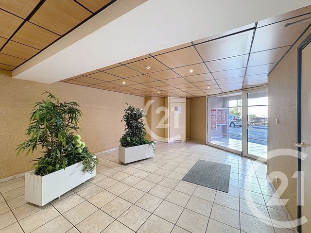 Appartement T5 à vendre - 5 pièces - 98.67 m2 - BELFORT - 90 - FRANCHE-COMTE - Century 21 Agence Du Théâtre