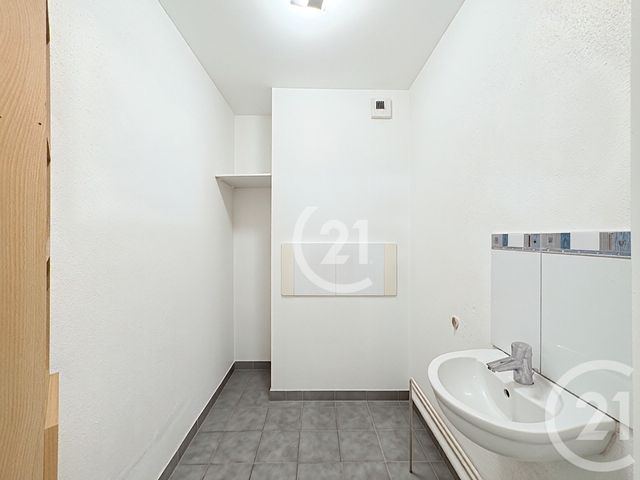 Appartement T5 à vendre - 5 pièces - 98.67 m2 - BELFORT - 90 - FRANCHE-COMTE - Century 21 Agence Du Théâtre