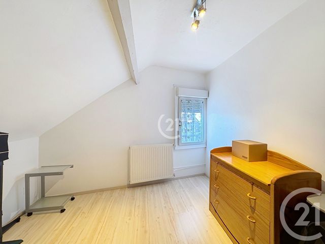 Appartement T3 à vendre - 3 pièces - 43.67 m2 - BELFORT - 90 - FRANCHE-COMTE - Century 21 Agence Du Théâtre