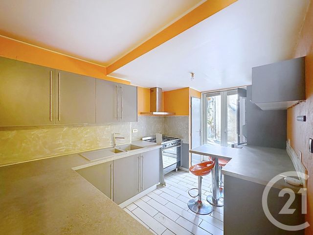 Appartement F2 à vendre - 2 pièces - 62.26 m2 - MONTBELIARD - 25 - FRANCHE-COMTE - Century 21 Agence Du Théâtre