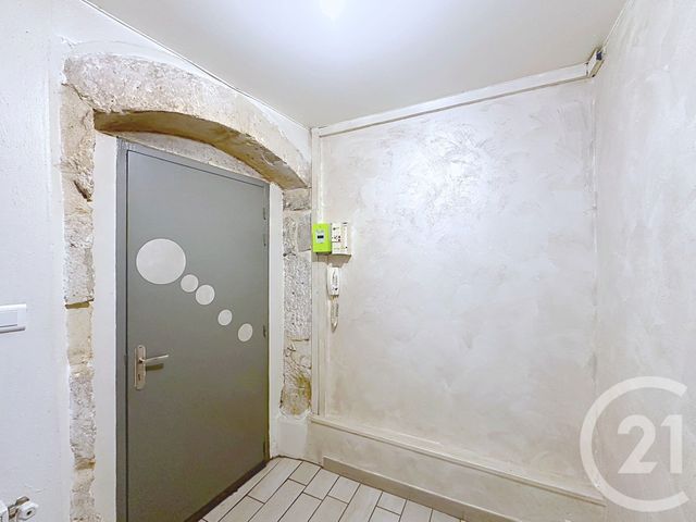 Appartement F2 à vendre - 2 pièces - 62.26 m2 - MONTBELIARD - 25 - FRANCHE-COMTE - Century 21 Agence Du Théâtre