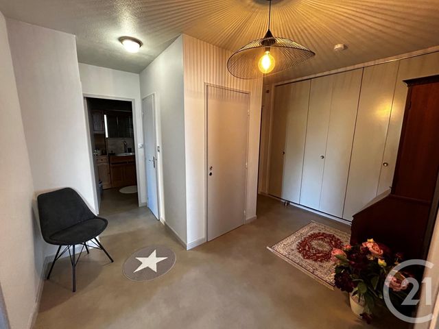 Appartement F4 à louer - 4 pièces - 80.0 m2 - BELFORT - 90 - FRANCHE-COMTE - Century 21 Agence Du Théâtre