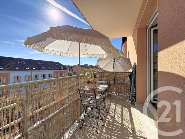 Appartement F2 à louer - 2 pièces - 51.42 m2 - BELFORT - 90 - FRANCHE-COMTE - Century 21 Agence Du Théâtre