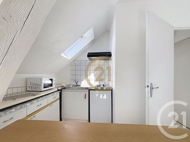 Appartement Studio à louer - 1 pièce - 25.0 m2 - DANJOUTIN - 90 - FRANCHE-COMTE - Century 21 Agence Du Théâtre