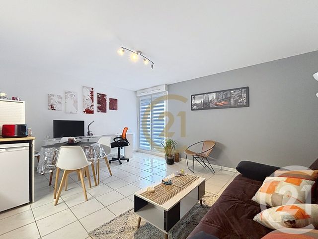 Appartement F1 à louer - 2 pièces - 34.5 m2 - BELFORT - 90 - FRANCHE-COMTE - Century 21 Agence Du Théâtre