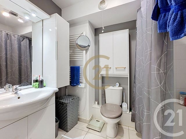 Appartement F1 à louer - 2 pièces - 34.5 m2 - BELFORT - 90 - FRANCHE-COMTE - Century 21 Agence Du Théâtre