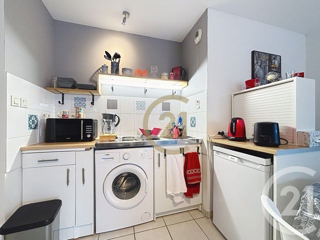 Appartement F1 à louer - 2 pièces - 34.5 m2 - BELFORT - 90 - FRANCHE-COMTE - Century 21 Agence Du Théâtre