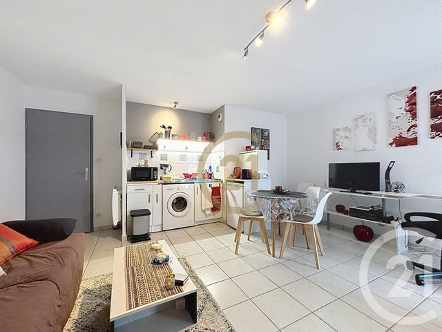 Appartement F1 à louer - 2 pièces - 34.5 m2 - BELFORT - 90 - FRANCHE-COMTE - Century 21 Agence Du Théâtre